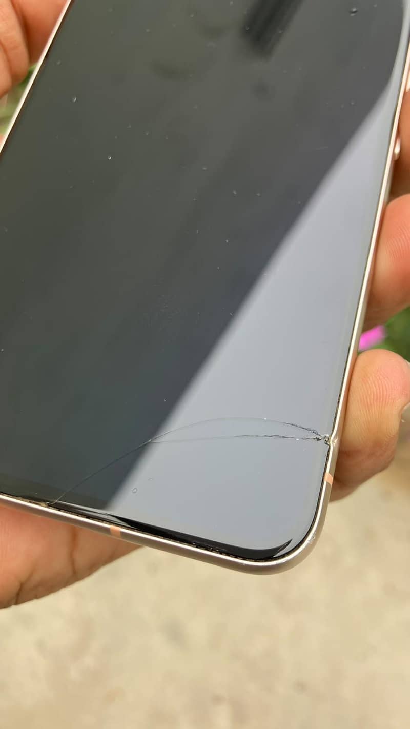 Google Pixel 8 6