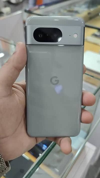 Google Pixel 8