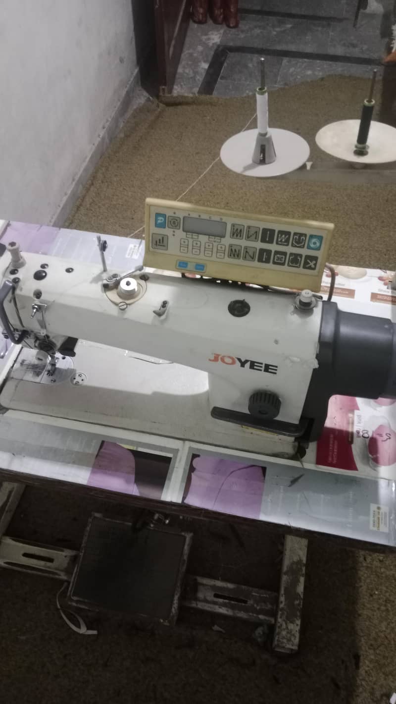 computerize sewing joyee machine 2