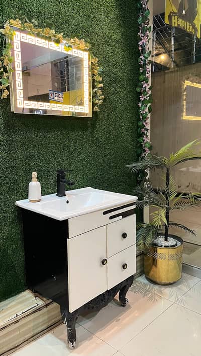 vanity with  Sensor mirror in good condition for sale