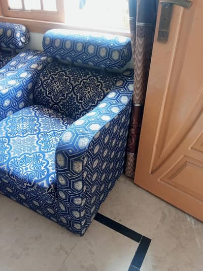 Sofa Set For sale