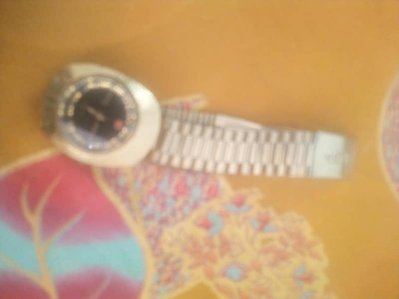 hand watch 0