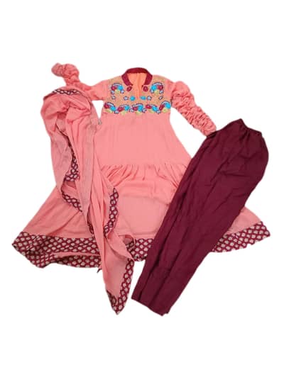 LADIES DRESSES FOR SALE