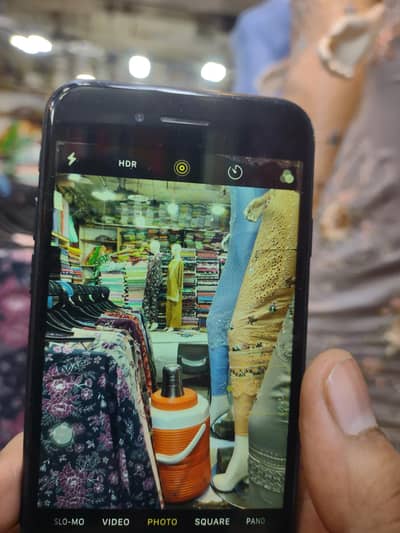 Apple iPhone 7