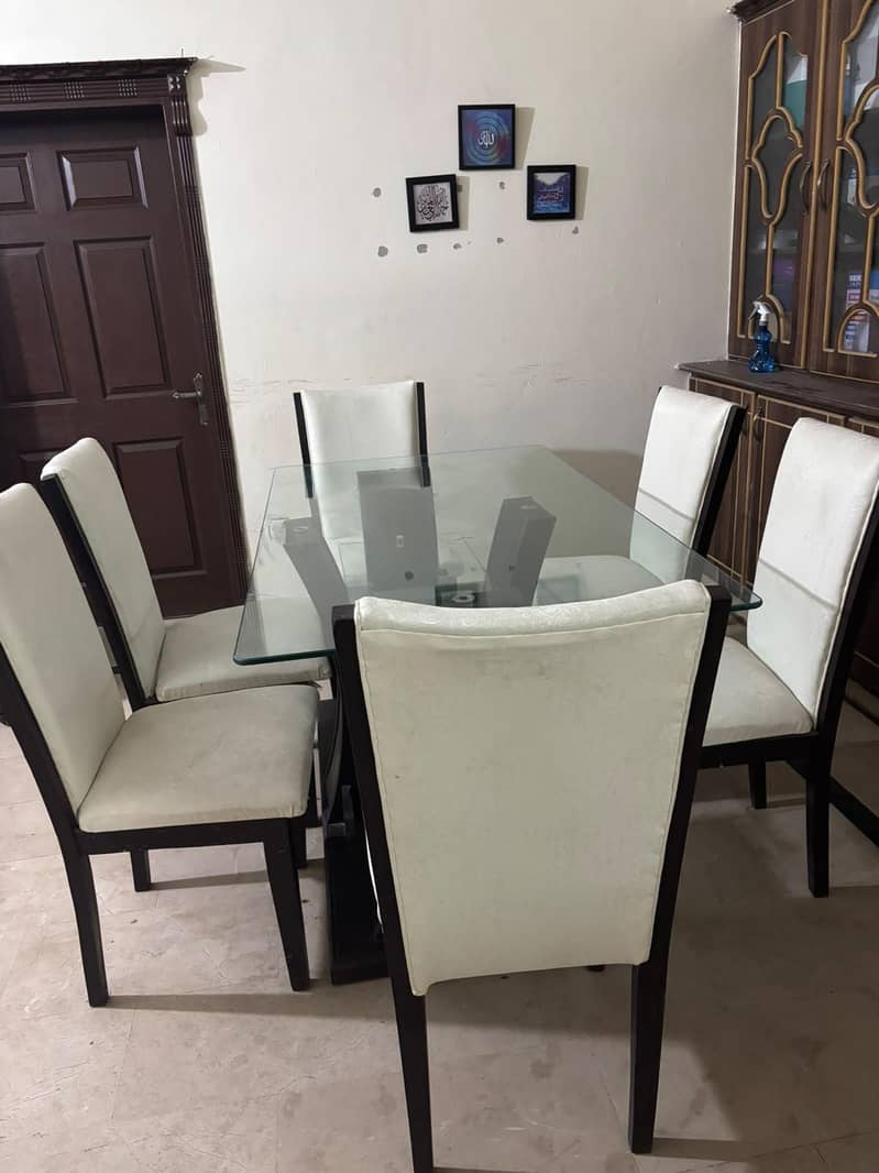 Dinning Table. 1
