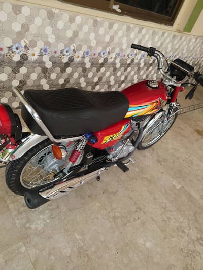 | Honda | CG 125 | Model 2026 | Condition 10/10 | Tittel