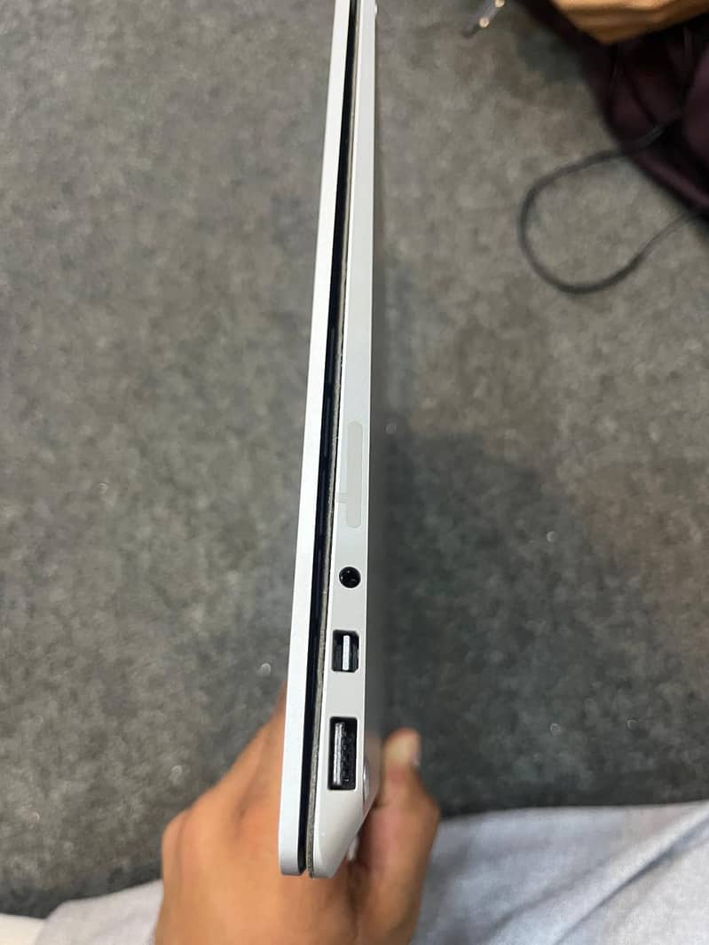 Microsoft Surface 2 4