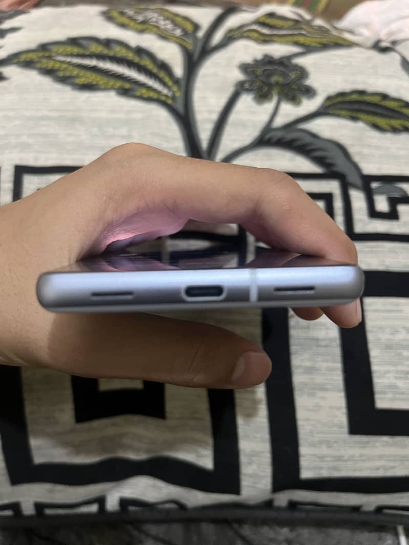 Google Pixel 7a 0