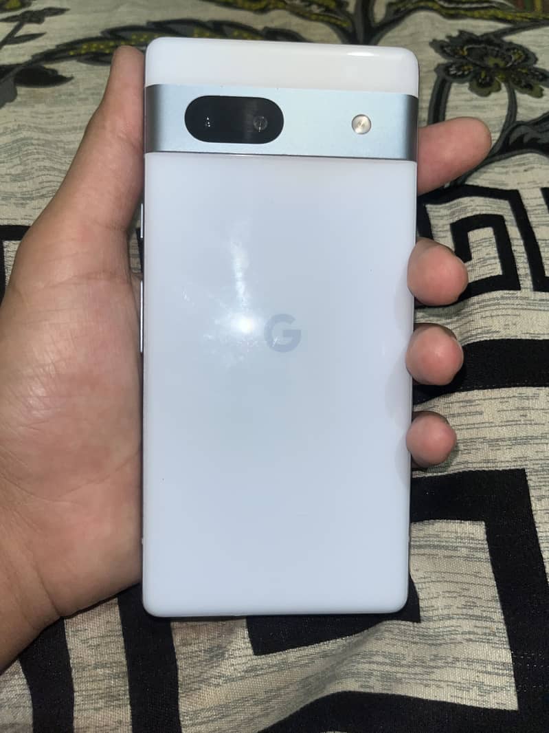 Google Pixel 7a 1
