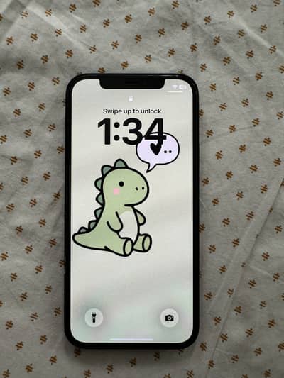 Apple iPhone 12