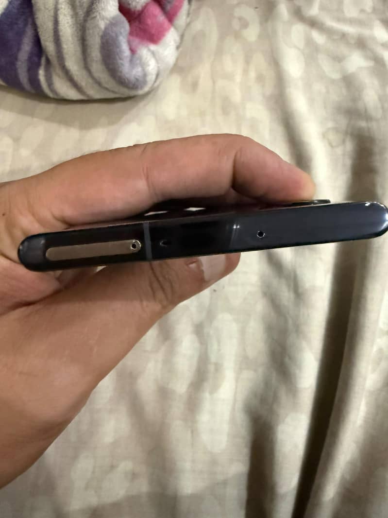 Samsung Mobile Note 10 Plus 5