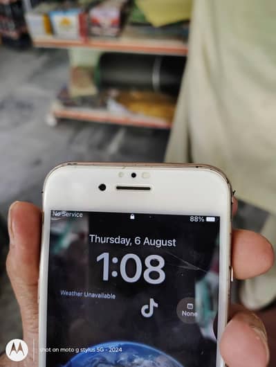 Apple iPhone 8