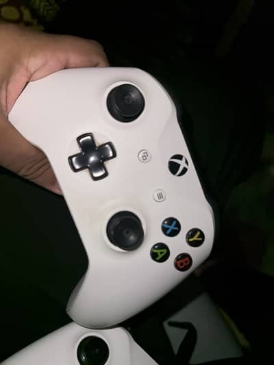 x box one x box 1tb with two months game pass ultimate