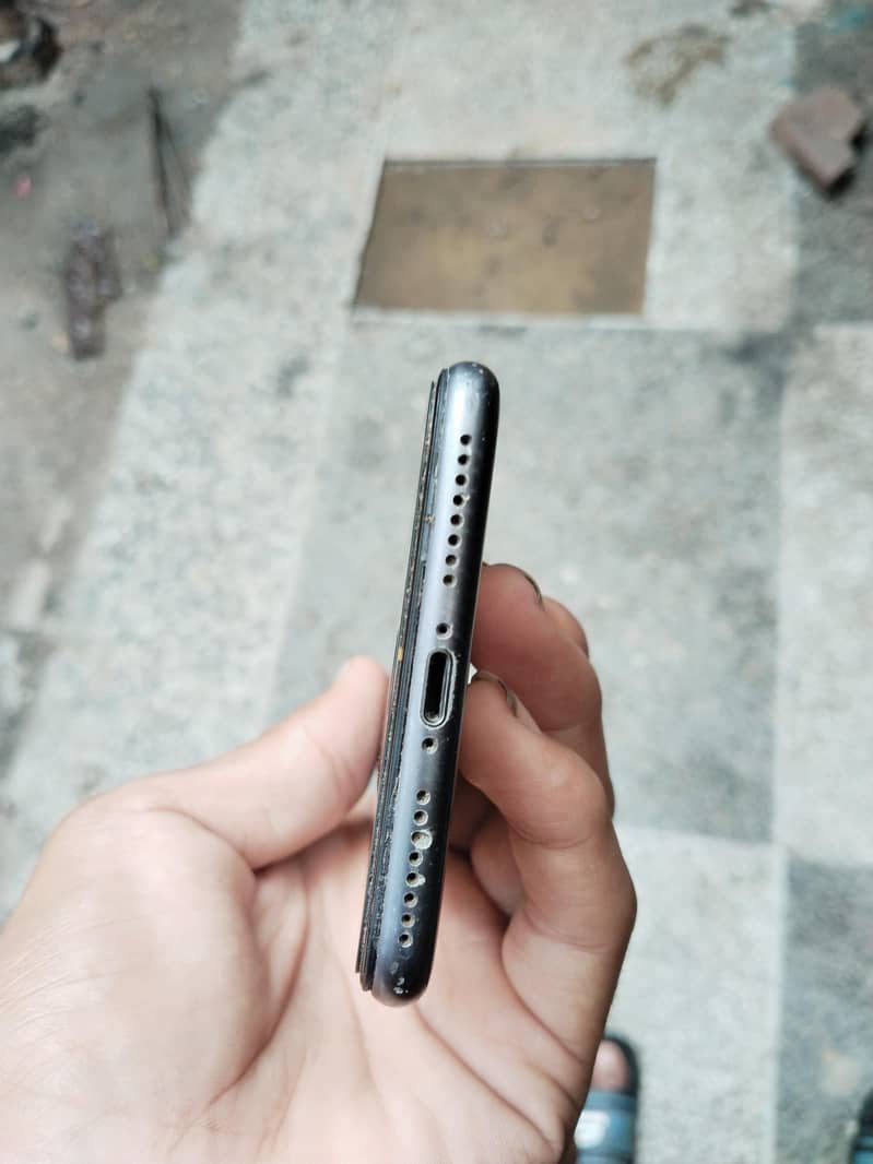 Apple iPhone 8 Plus 2