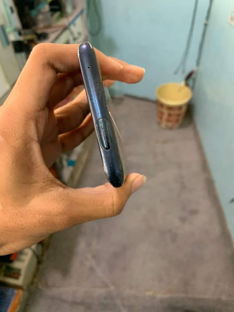 One Plus 7 Pro 5