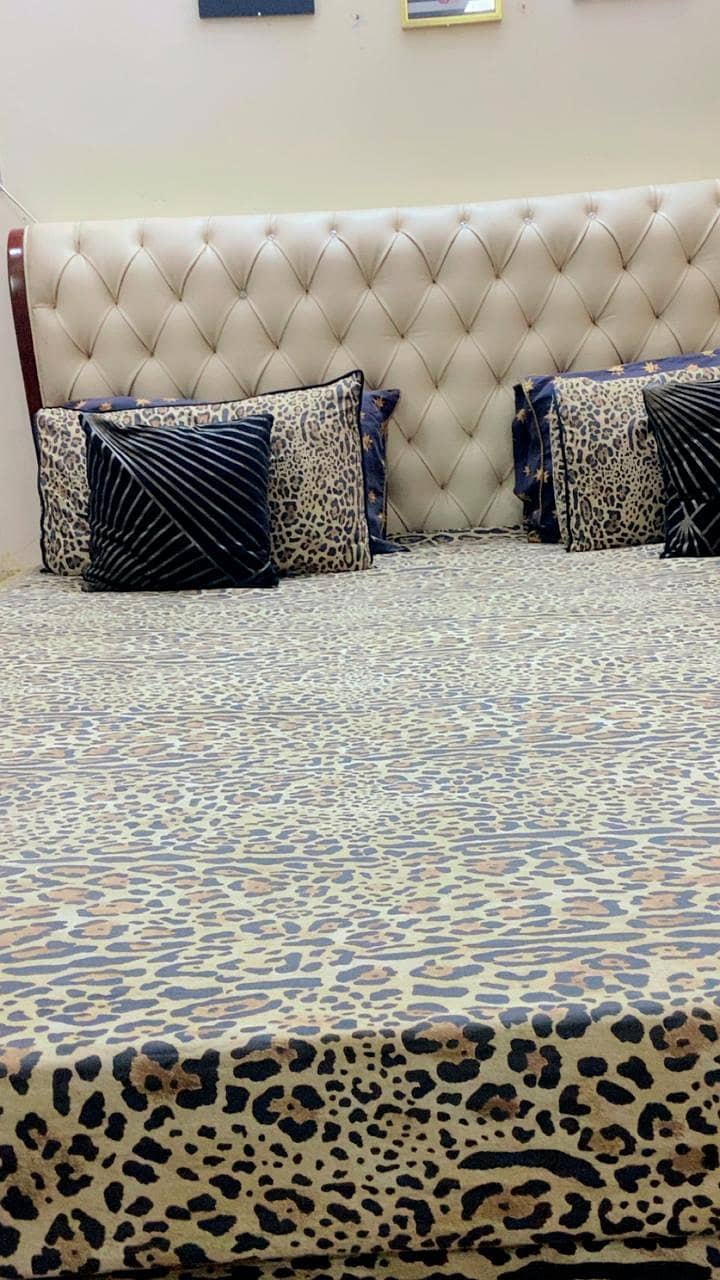 king size bed 2