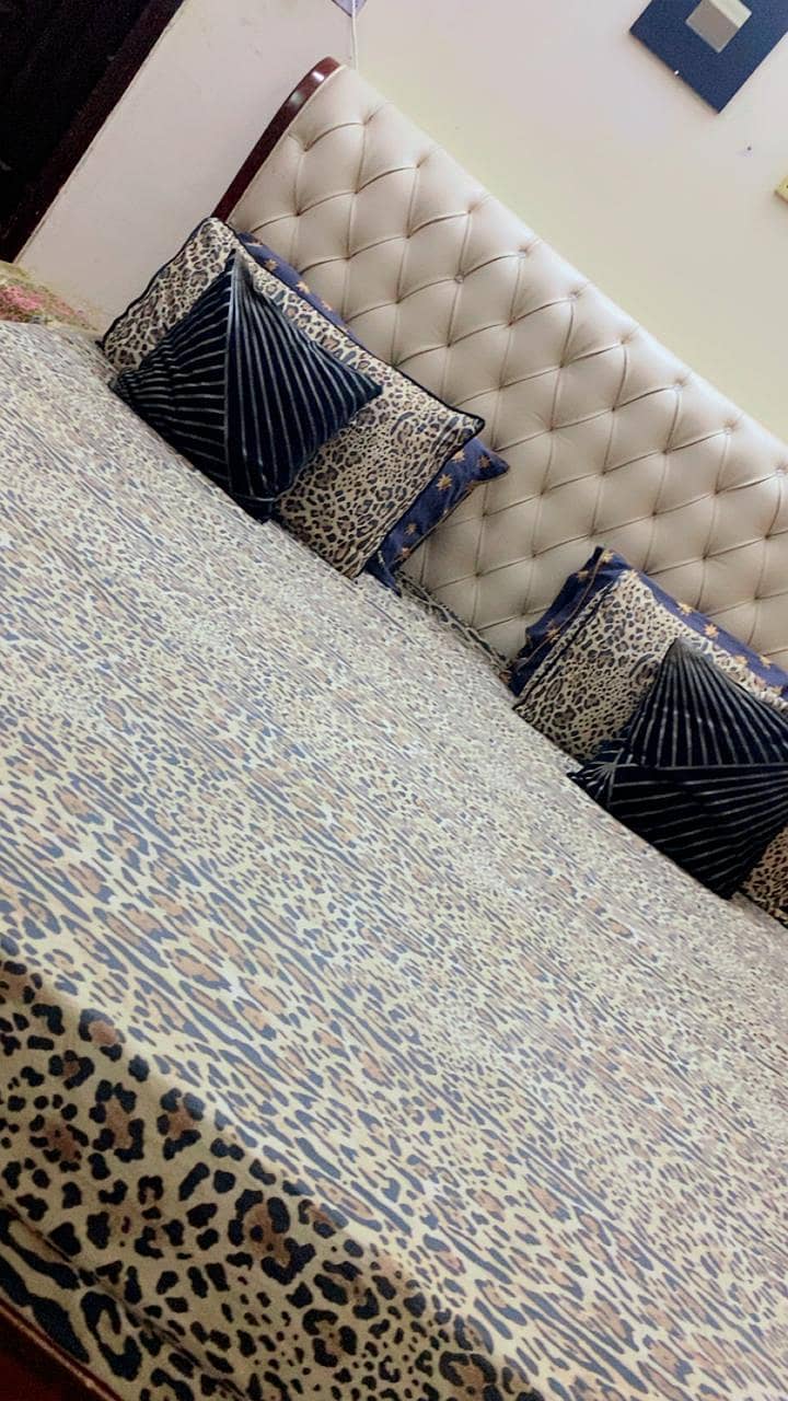 king size bed 6