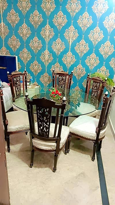 Dinning 10/l0 03224292901 pe rabta kren gye