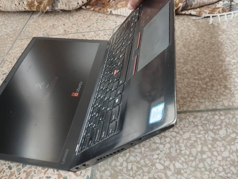 Laptop 0