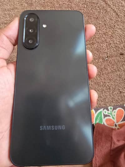 Samsung Galaxy A17 – 8GB RAM / 256GB Storage (Like New)