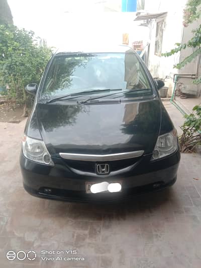 Honda City IDSI 2005. available in dunyapur city
