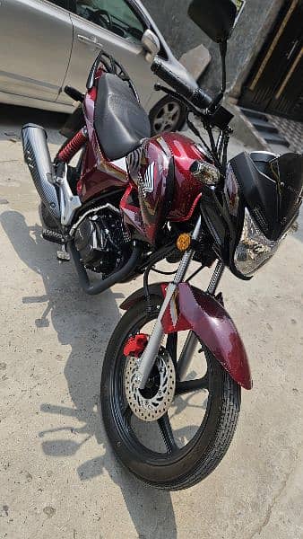 Honda CB150f 1