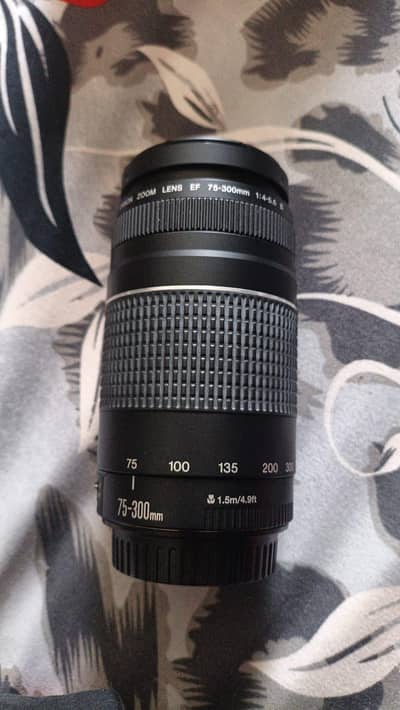 Canon EOS 600D DSLR Camera lens– Excellent Condition