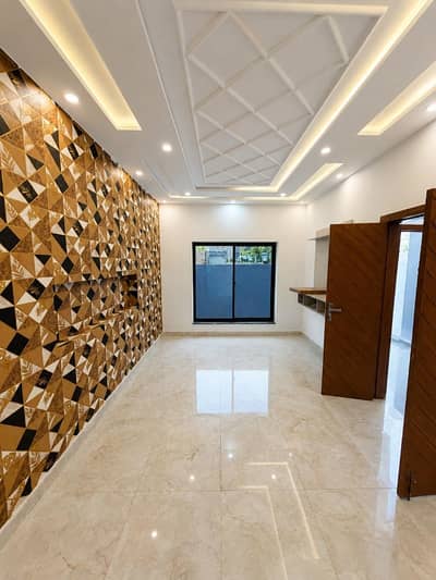 3.5 Marla Brand New House Available For Sale In New Lahore City Phase 1 On Very Good Location All Facilities Available Here