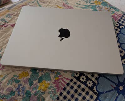 MacBook Pro M1 Pro Chip