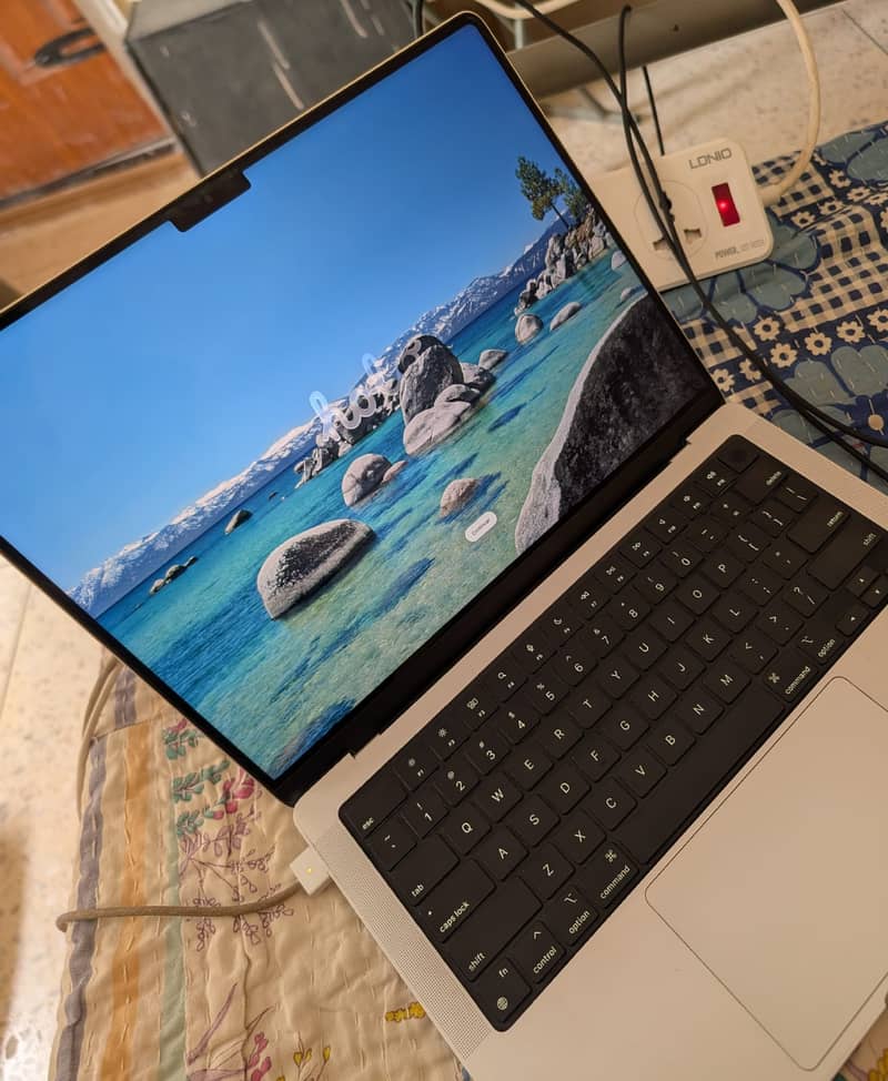 MacBook Pro M1 Pro Chip 1
