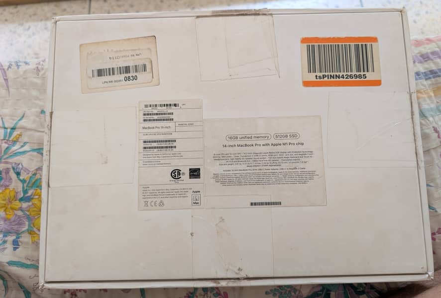 MacBook Pro M1 Pro Chip 17