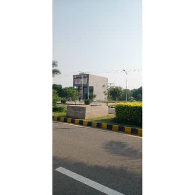 10 Marla Residential Plot Available Urgent For Sale In New Lahore City Phase2