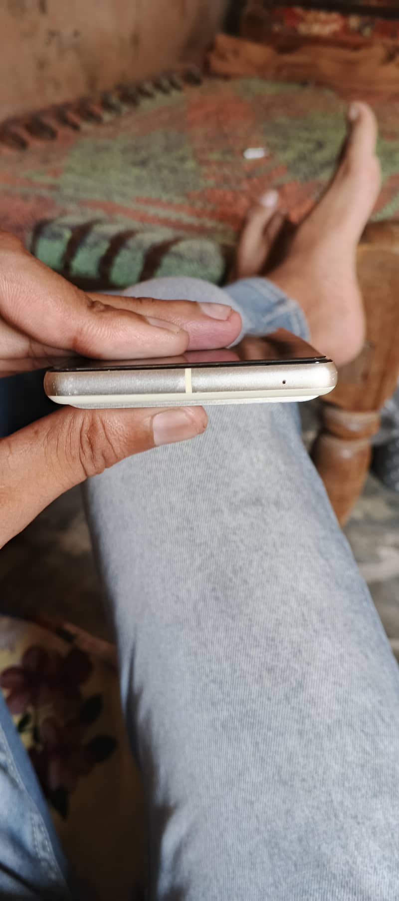 Google Pixel 7 4