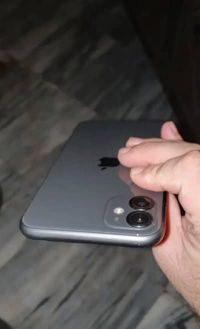 Apple iPhone 11