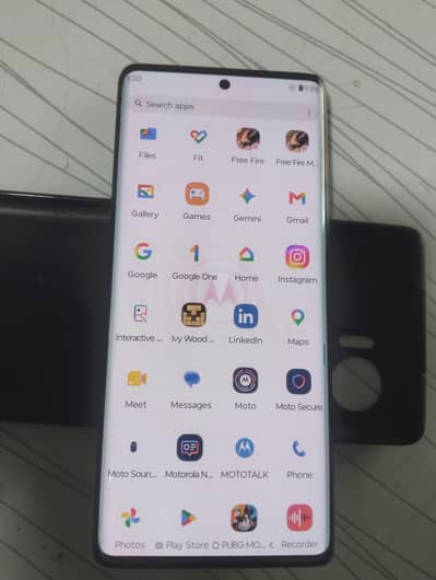 Motorola Edge 30 Ultra Snapdragon 8+ Gen 1  RAM 12+12