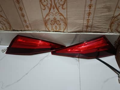 Toyota Yaris original lights from Toyota unused