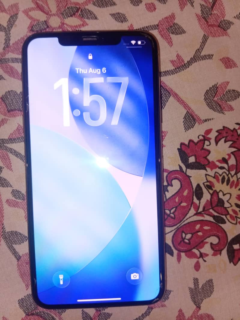 Apple iPhone 11 Pro Max 1