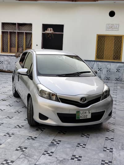 Toyota Vitz 2013