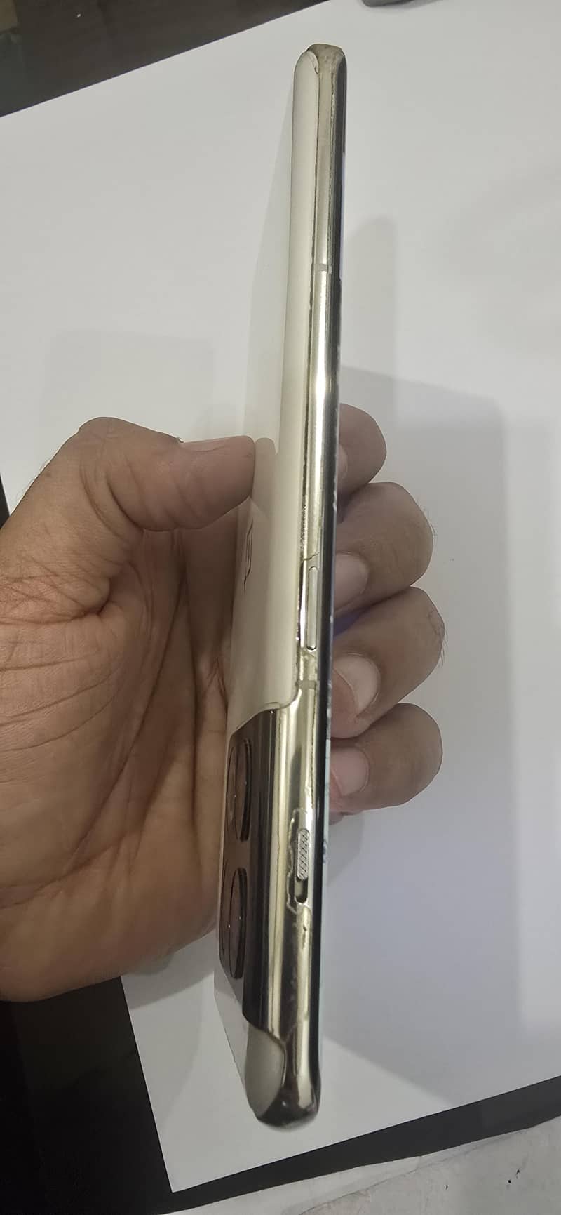 One Plus 10 Pro 5