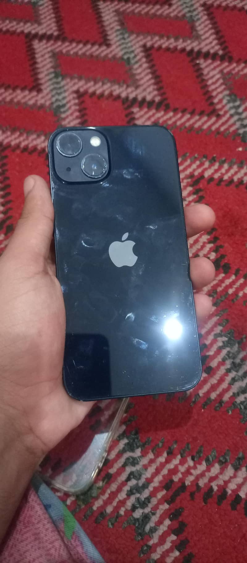 Apple iPhone 13 0
