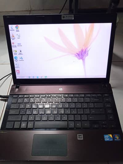 HP Core I3 probook laptop with charger available