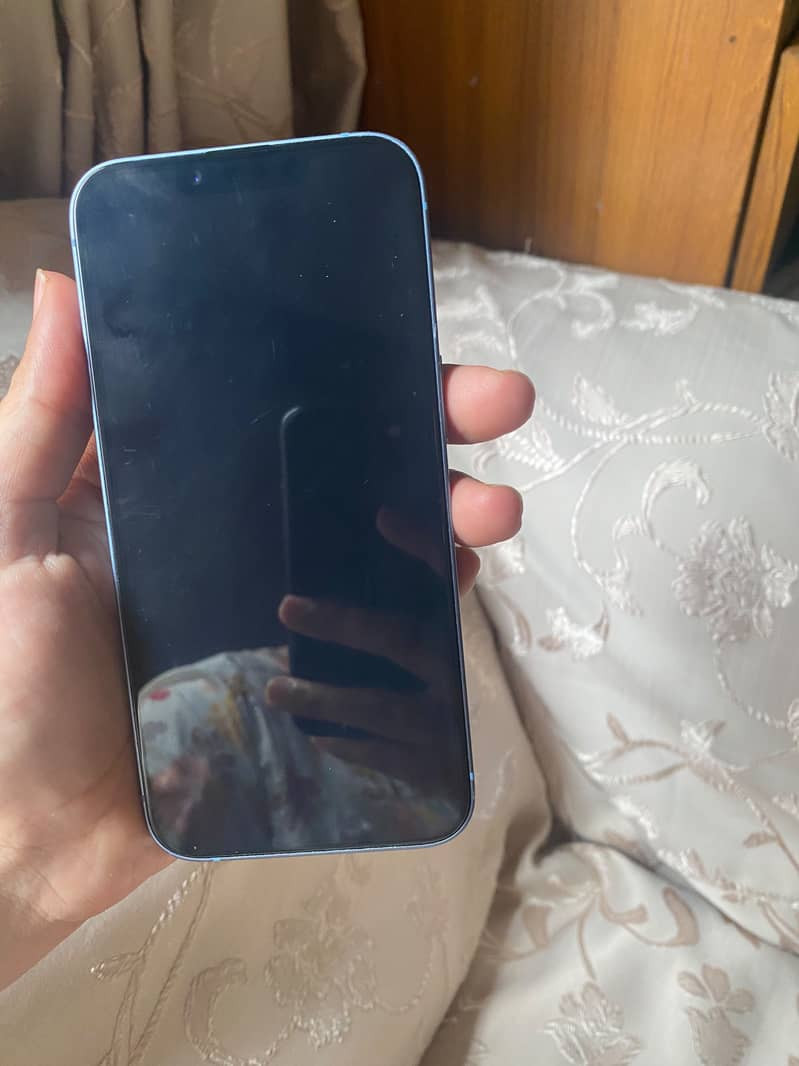 Apple iPhone 14 0