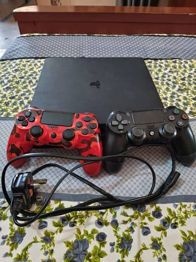 PS4 Console