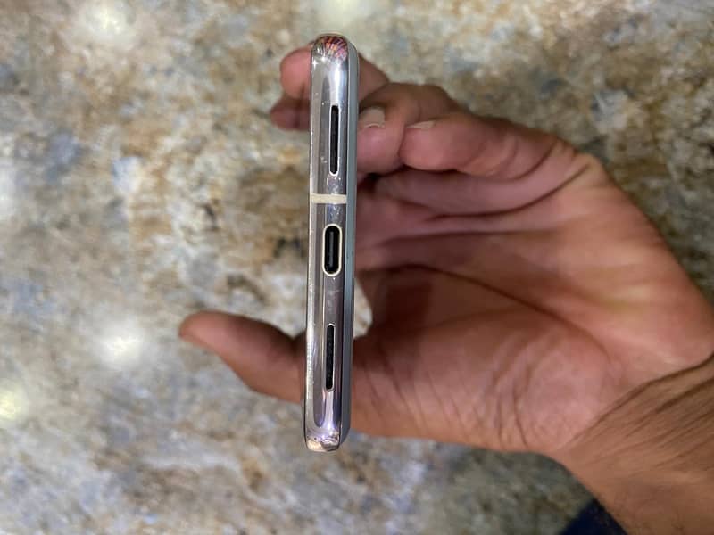 Google Pixel 7 Pro 6