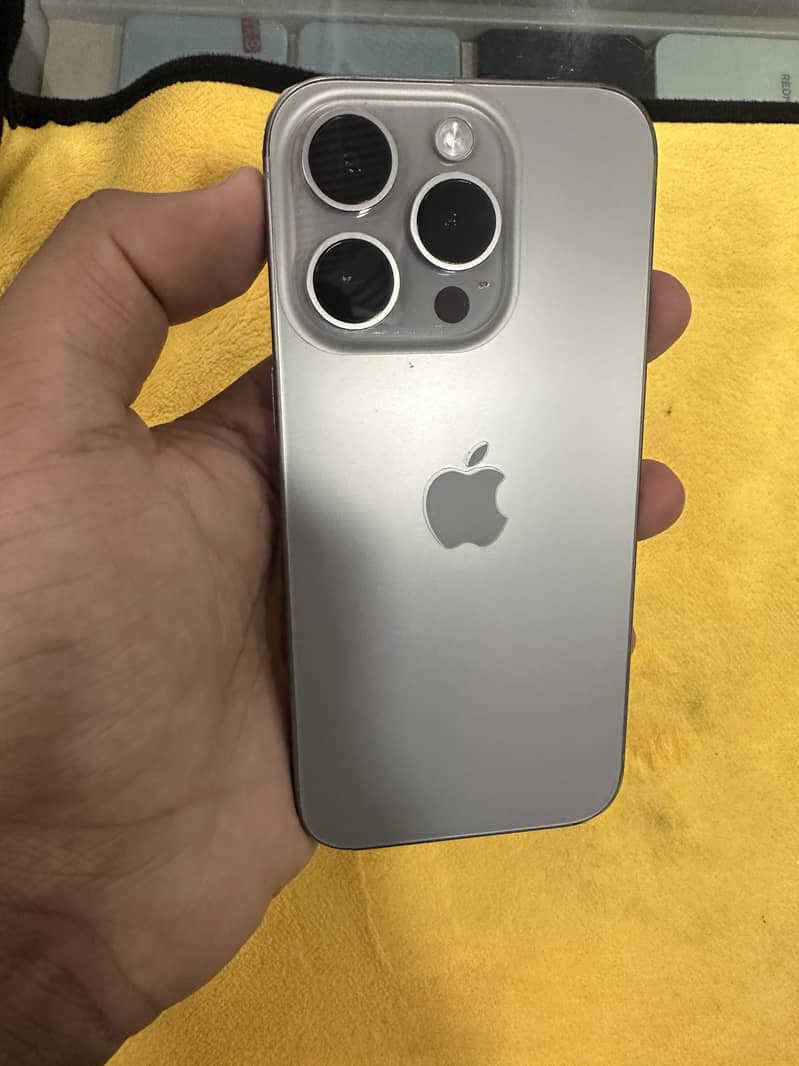Apple iPhone 15 Pro 1