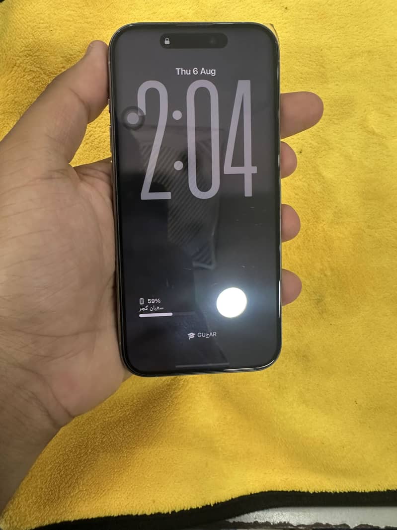 Apple iPhone 15 Pro 3