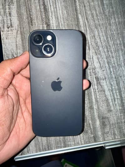 Apple iPhone 15