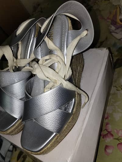 vege shose