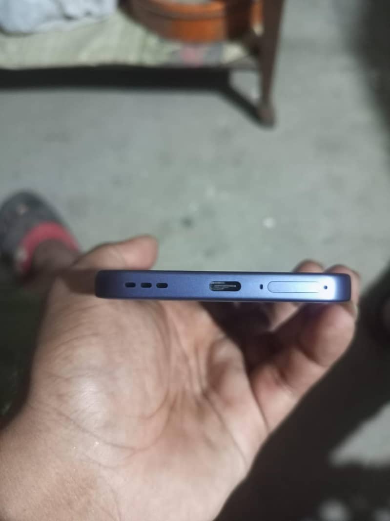 Oppo A6 Pro 3