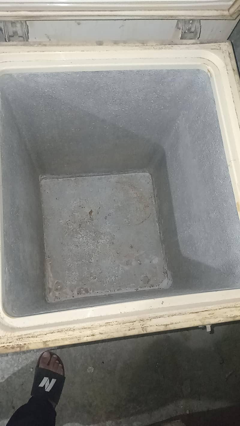 freezer 2
